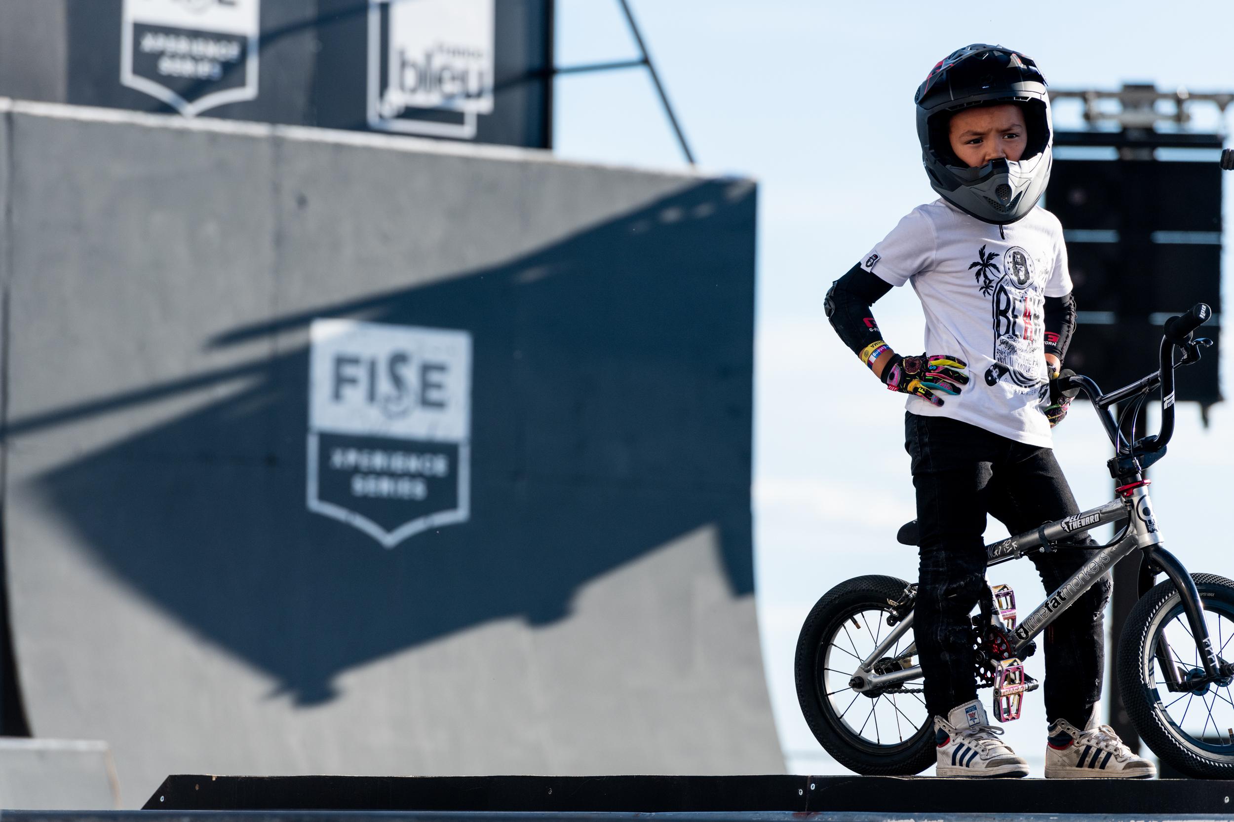 Fise Xperience Series