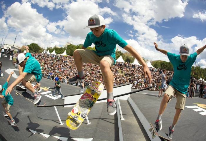 FISE MONTPELLIER SKATEBOARD BMW ROLLER