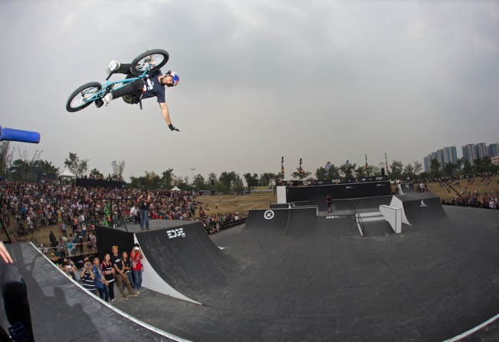 Visuel du replay BMX pro qualifs - Fise World Chengdu