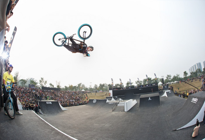 vidéos des runs de la finale BMX pro - Fise World Chengdu vidéos des runs de la finale BMX pro - Fise World Chengdu