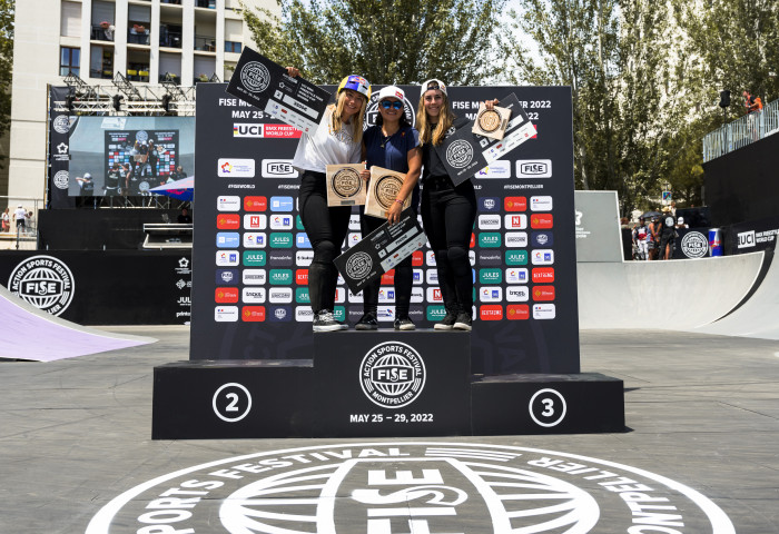 podium bmx women