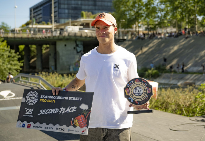 max berguin skate fise 24