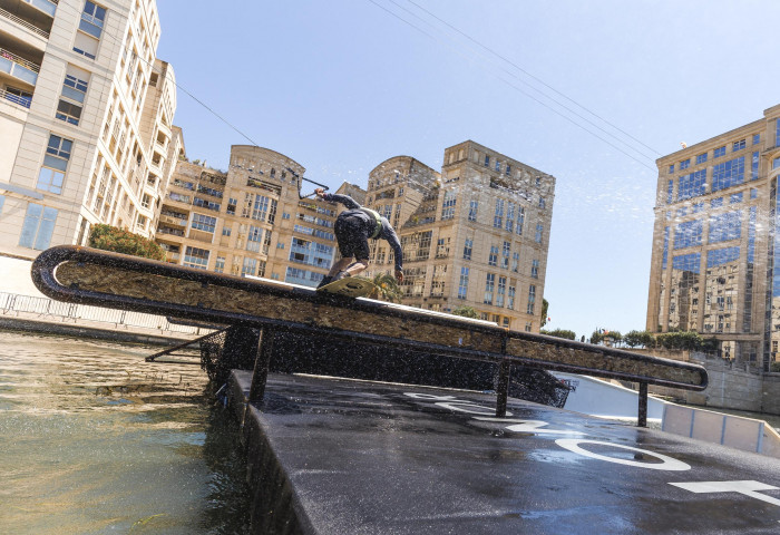WAKEBOARD 